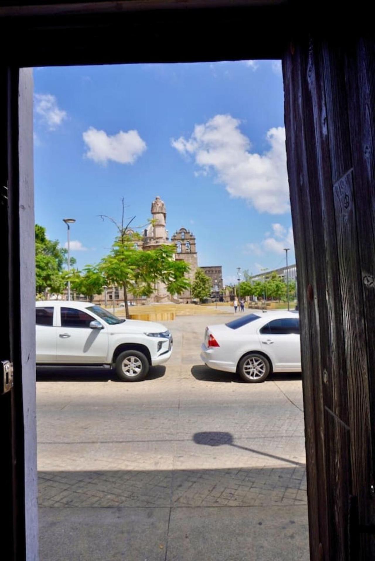 Villa Casona Enfrente Del Santuario 2 Guadalajara Exterior foto
